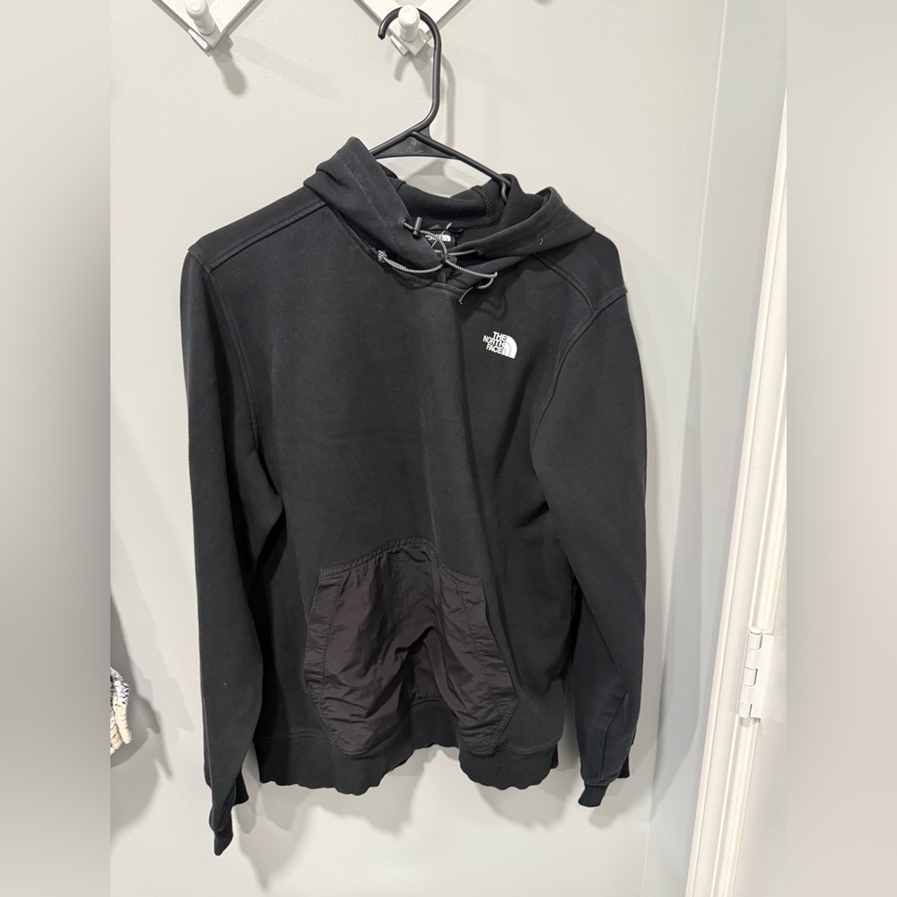 Mens size medium north fact hoodie